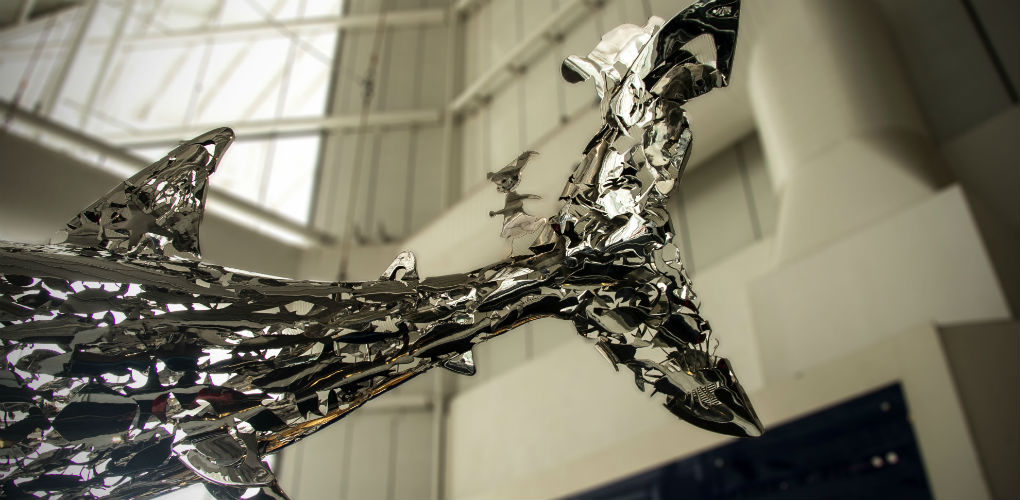 ZOU LIANG, Swimming, 366 × 162 × 254 cm, Stainless steel, 2014